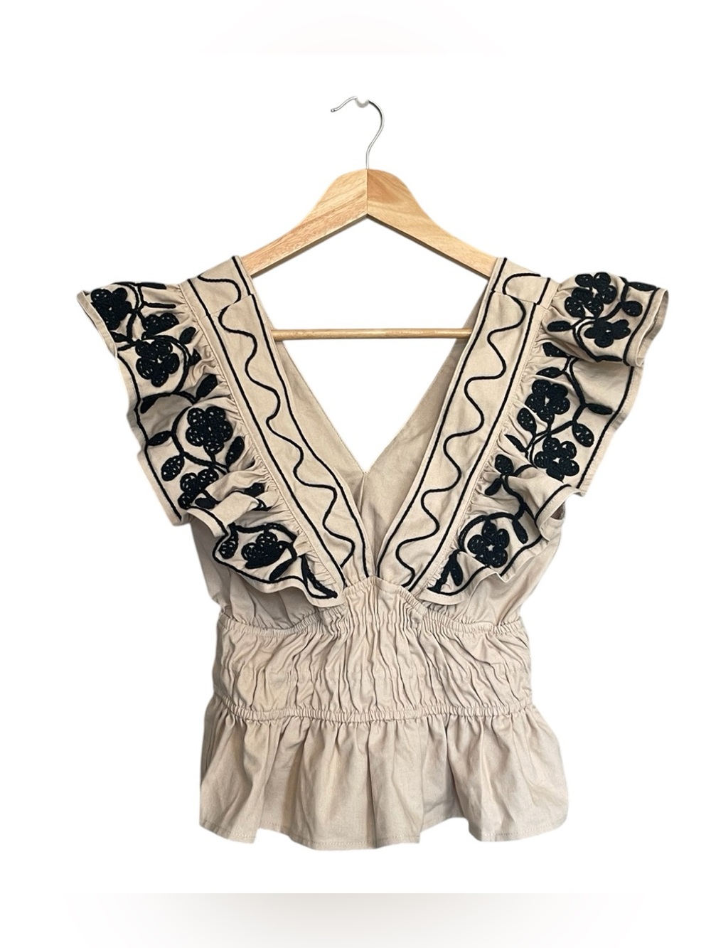 Celeste Black & Sand Floral Ruffle Top